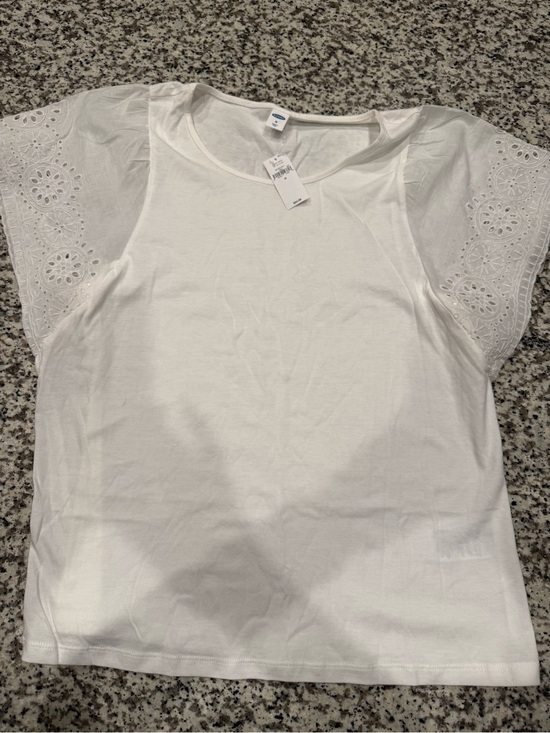 Old Navy Tops - Old Navy White Eyelet Sleeve Short-Sleeve Tee